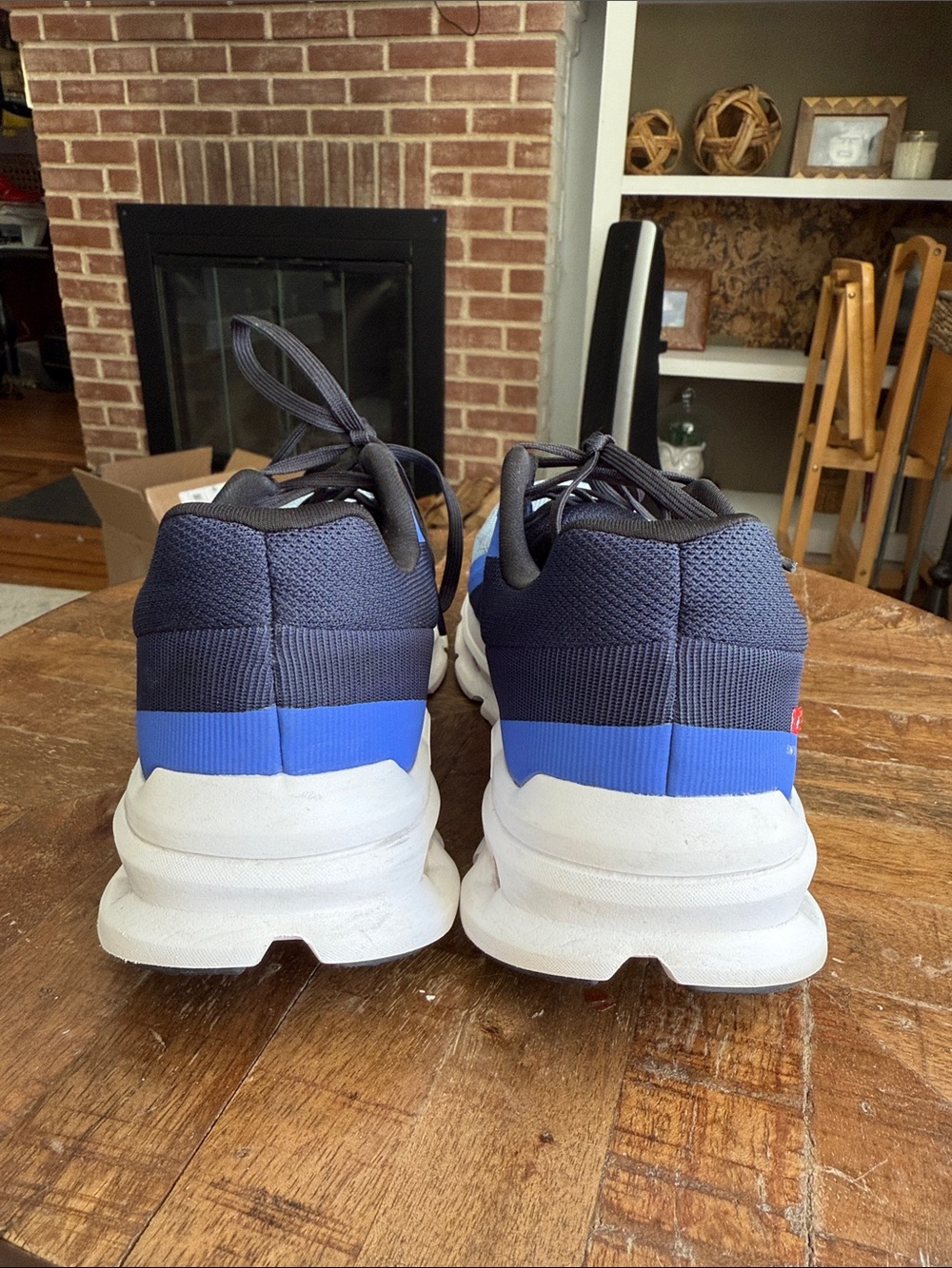 On Cloud On W Cloudrunner Sneakers 8.5 - Picture 8 of 12